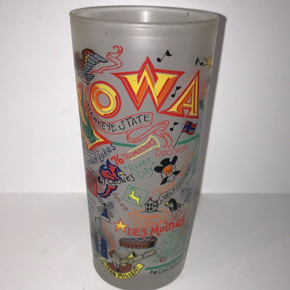 Cat studio Iowa 2004 Tumbler GUC